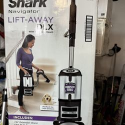 Vacuum Shark Lift Way  Usada 1 Ves 