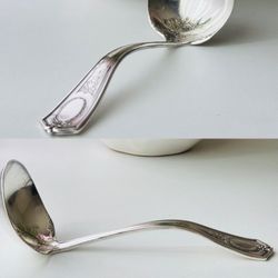 Vintage Oneida Community Silverplate Cream Sauce Ladle – Louis XVI Pattern (1911) – 5.5”