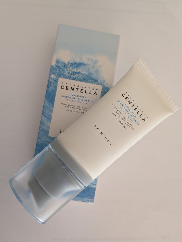 Hyalu-Cica Water-Fit Sun Serum SPF50+ PA++++ - K-Beauty Sunscreen, Natural Glass Skin, Soothing, No White Cast, Moisturizing & Non-Greasy