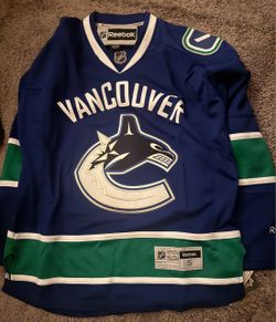 NEW 2026 vintage Canuks hockey jersey men’s small – Canada Canucks ( purchased at the home stadium)