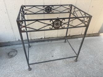 Wrought Iron Scrollwork Plant Stand