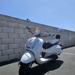 Moped 49cc Flyscooter