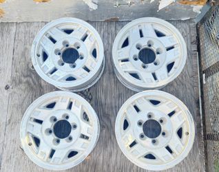 1st gen 4runner/1(contact info removed) Hilux wheels