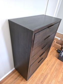 5 Drawer Dresser