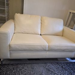 Real Italian Leather Love Seat Couch Delivery Available