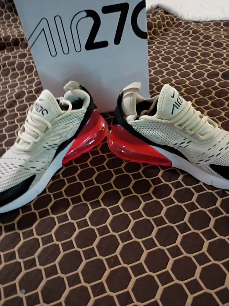 Air Max 270
