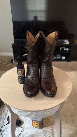 Cody James Cherry Caiman Boots (Size 12M)