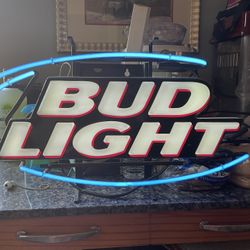 Bud Light neon Sign 