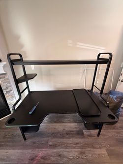 Black Gaming Desk