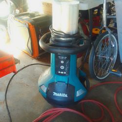 Makita