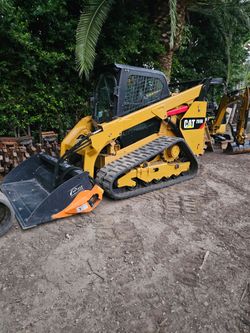 Caterpillar skidsteer