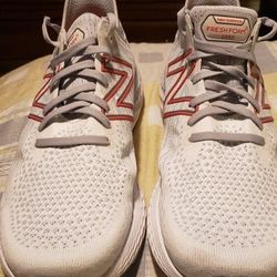 New Balance 1080 V11 Perfect Condition  Great Price 