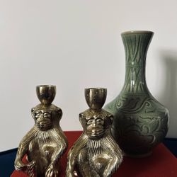 Vintage Brass Monkey Candleholder | A Whimsical Touch of Timeless Charm