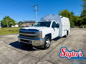 2015 Chevrolet Silverado 3500 HD Regular Cab & Chassis