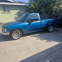 1990 Toyota Pick-Up