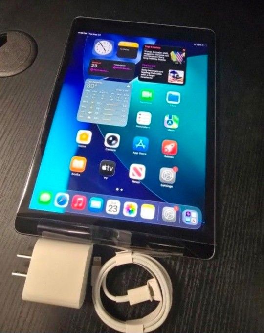 Grey10.5" Apple Ipad Never Used Os26 8th