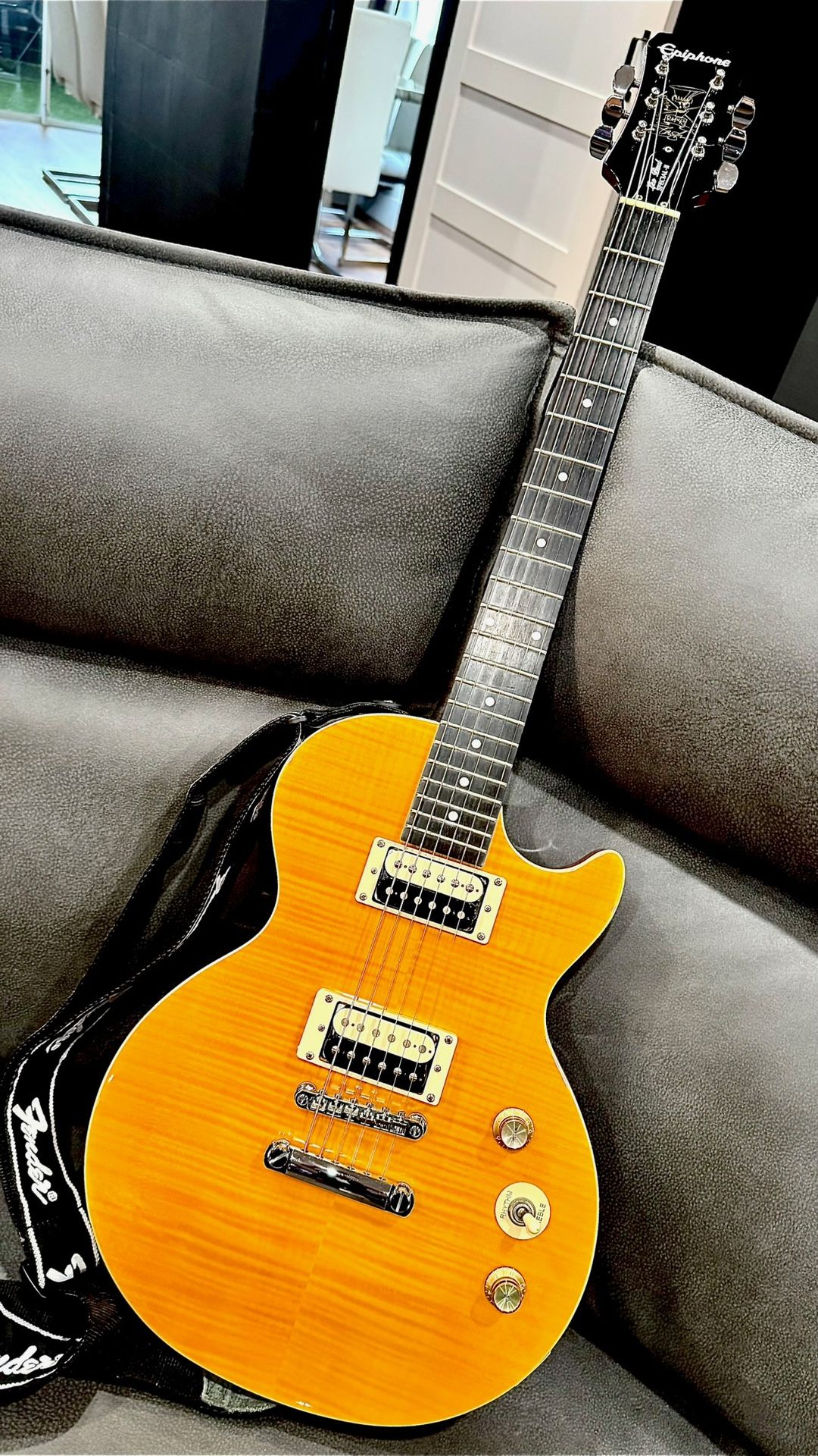 Electric Guitar Epiphone Slash Model