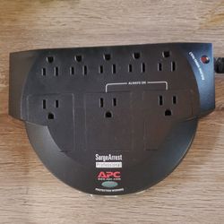 APC SurgeArrest Professional 8-Outlet Surge Protector Power Strip