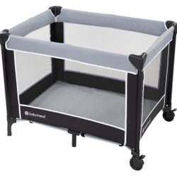 Baby Trend Portable Playard With Bassinet 