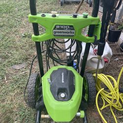 Pressure Washer