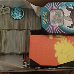Lot- Pokémon Cards