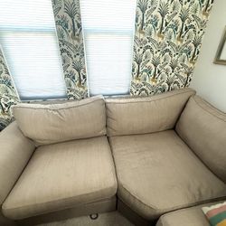 Sectional: Pottery Barn Couch
