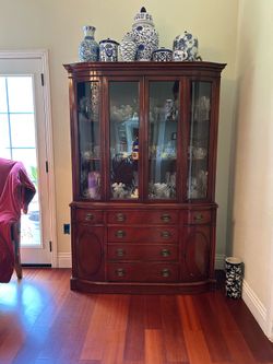 1950’s Drexal mahogany china cabinet