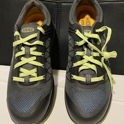 KEEN Shoes  Men’s  (14D )