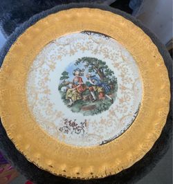 VINTAGE - VERY NICE PLATE GOLD LEAF
