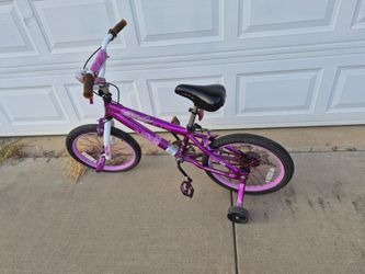 18' GIRLS  BIKE