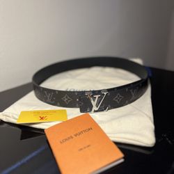 Lv Belt
