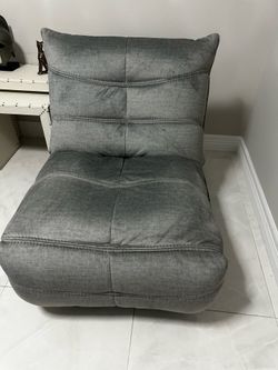 Recliner chairs