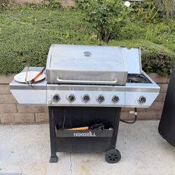 Nexgrill 6 Burner Gas Grill- Propane tank not included 