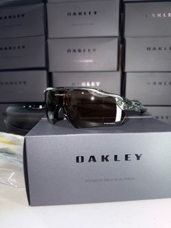Oakley Radar Sunglasses