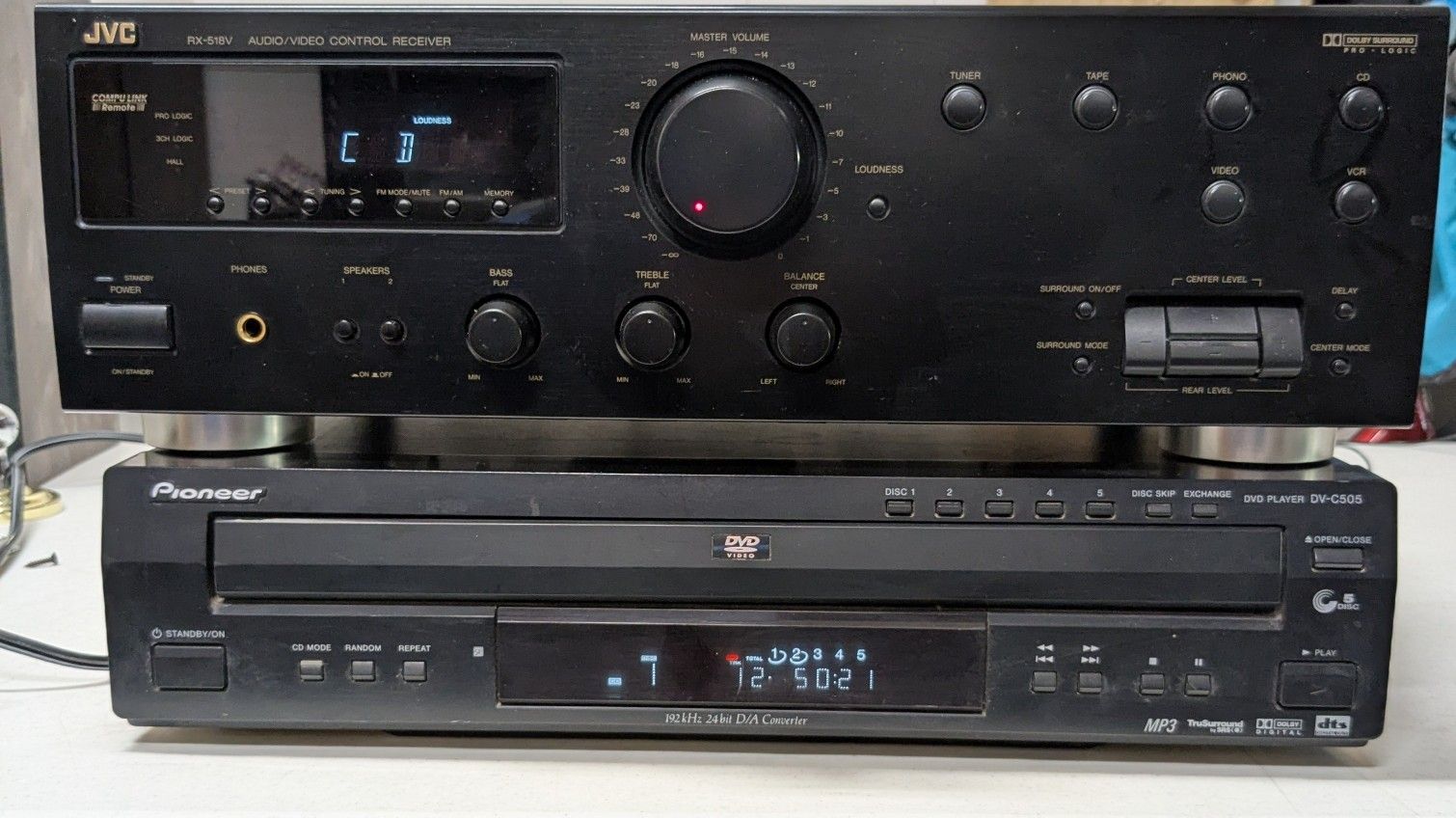 JVC Receiver & Pioneer CD/DVD Player With Speakers