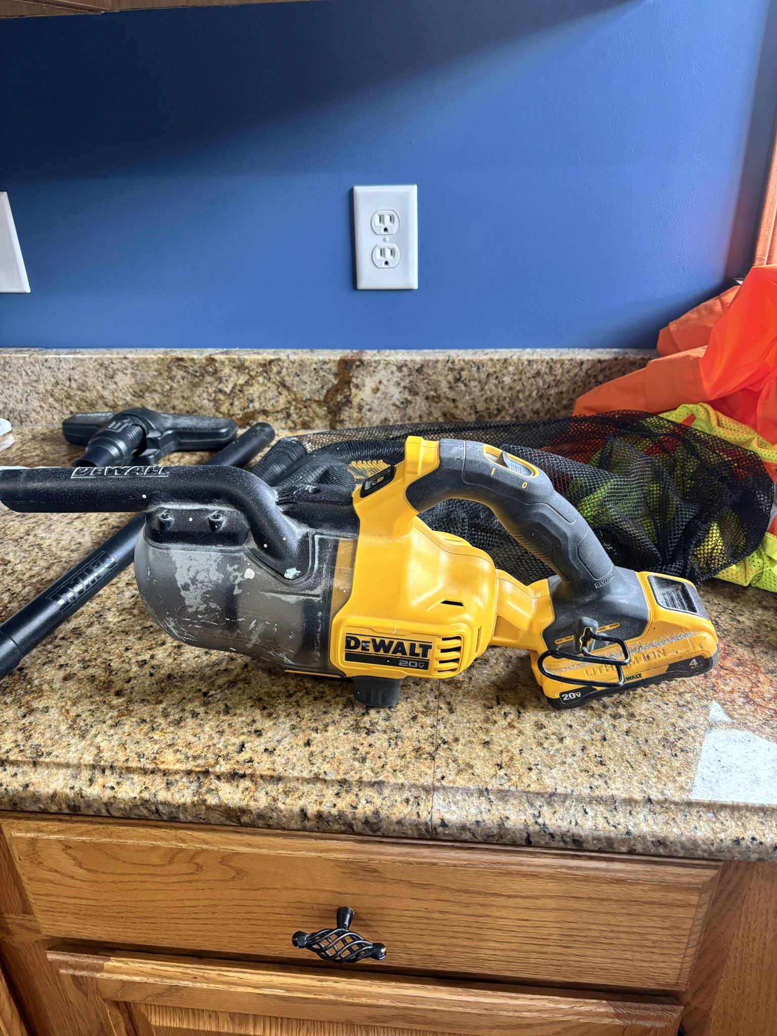 Dewalt Vacuum