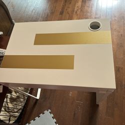 White Table Desk