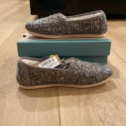 Toms