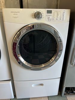 Frigidaire electric dryer with pedestal( delivery Available)