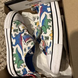 Dinosaur Converse Toddler 8c