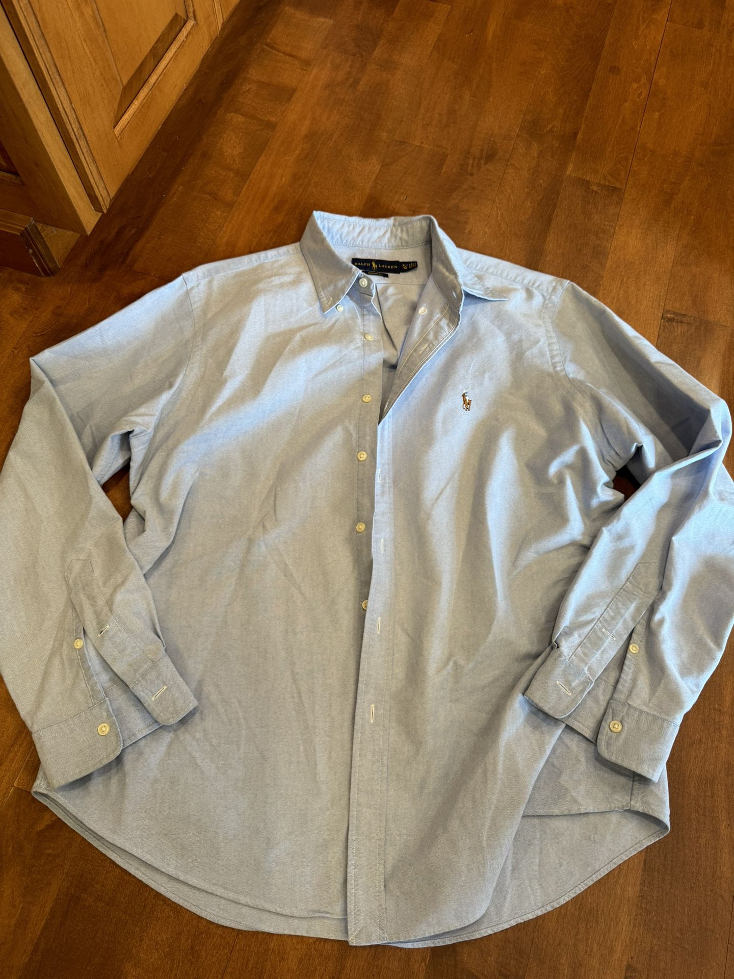 Men’s Ralph Lauren Button Down Shirt Shipping Avaialbe