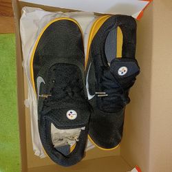 Pittsburgh Steelers Nike Tennis Shoes Size 10