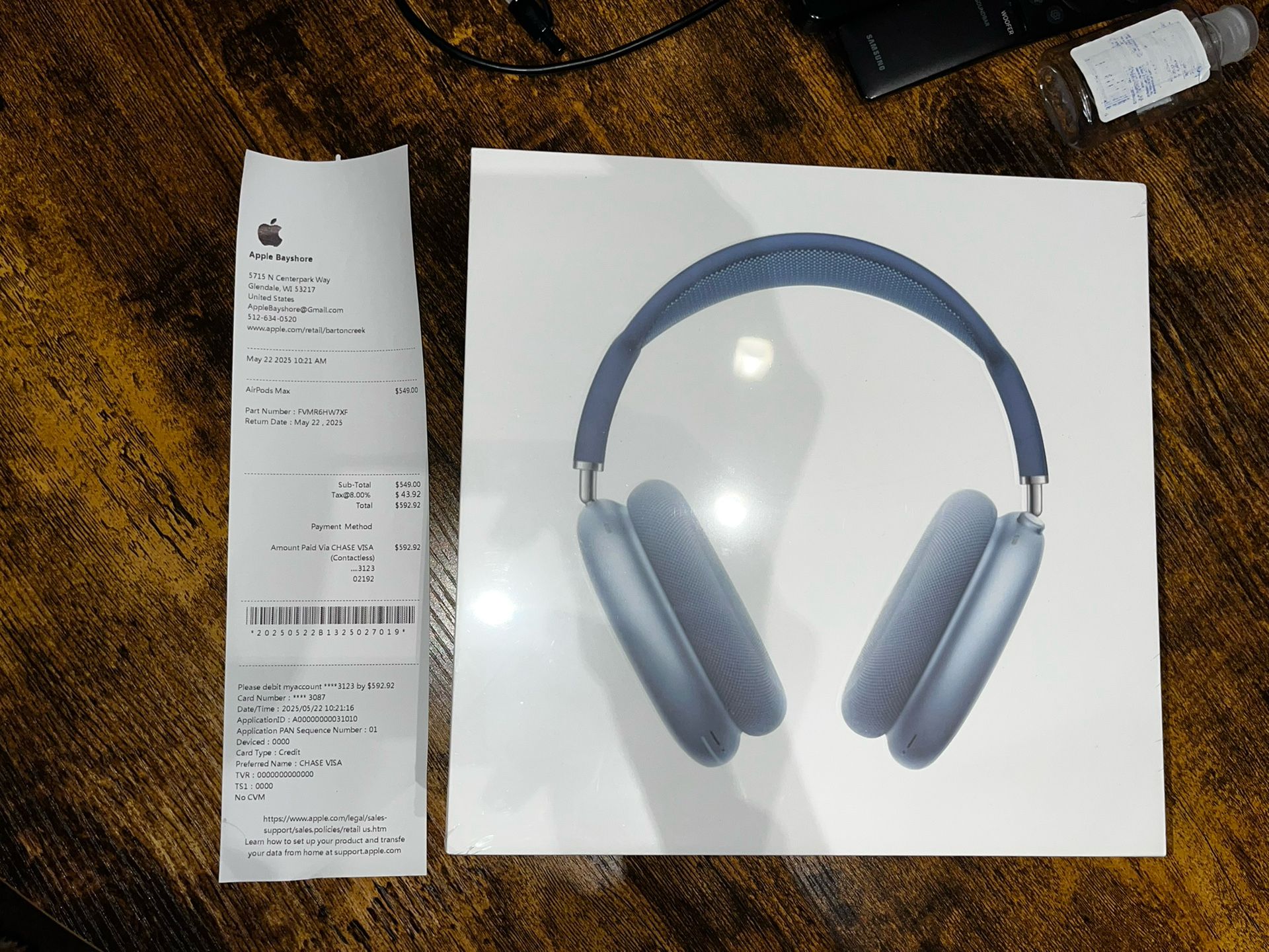 Brand New AirPod Max ( Sky Blue )