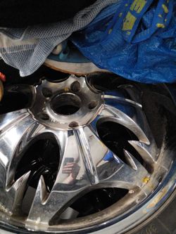 22 inch chrome rims w tires