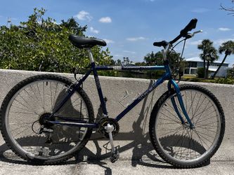 bicycle mtb trek 820,size M(19”),wheels 26”,fair condition ,front -derailleur&break won’t work