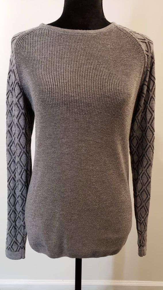 Men's light sweater