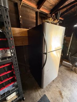 Frigidaire refrigerator