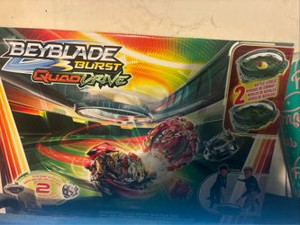 Hasbro Beyblade Burst Quad Drive Interstellar Drop Battle Set