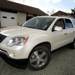 2011 GMC Acadia