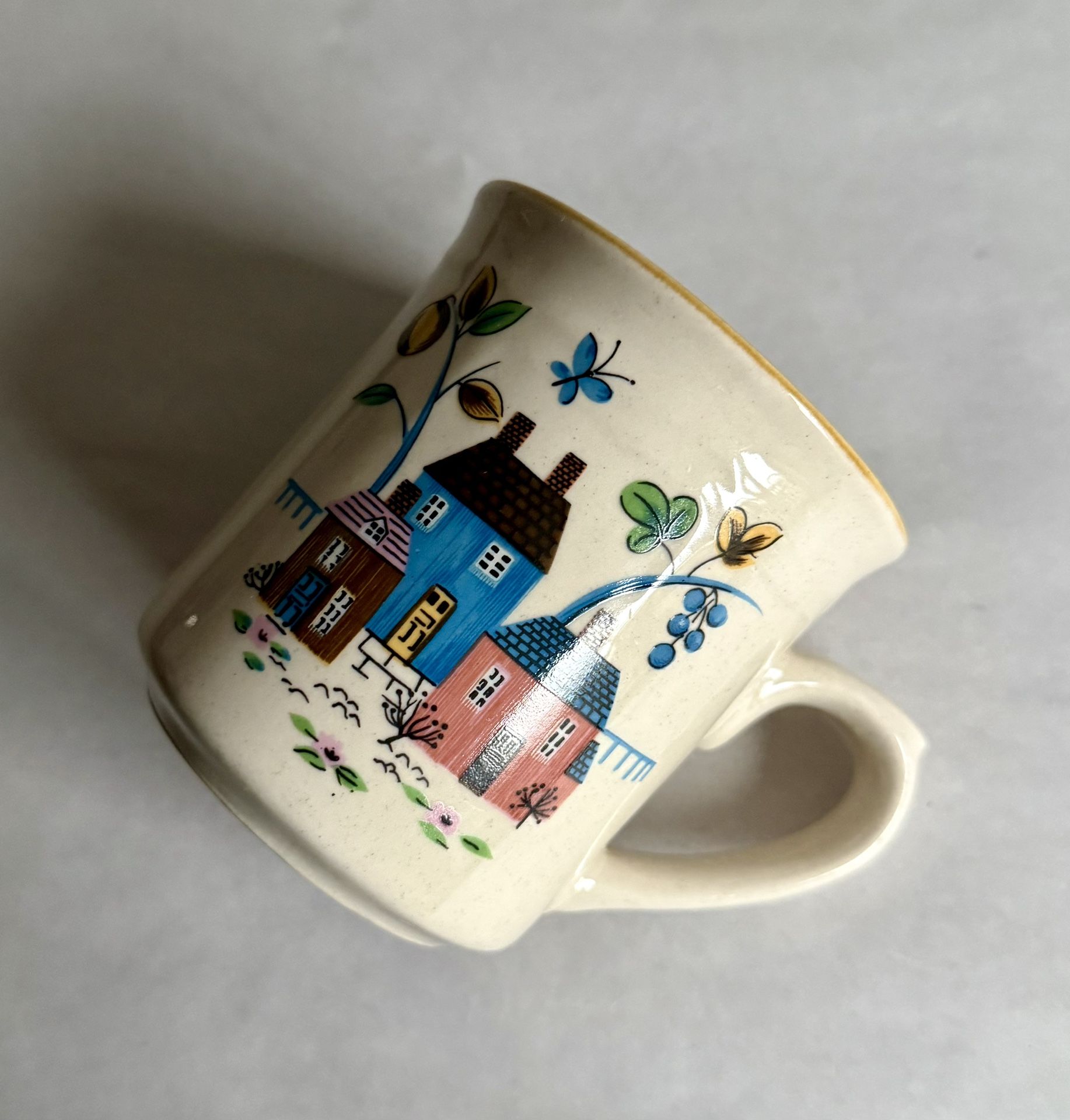 Vintage 10-oz International Stoneware Heartland Mug 